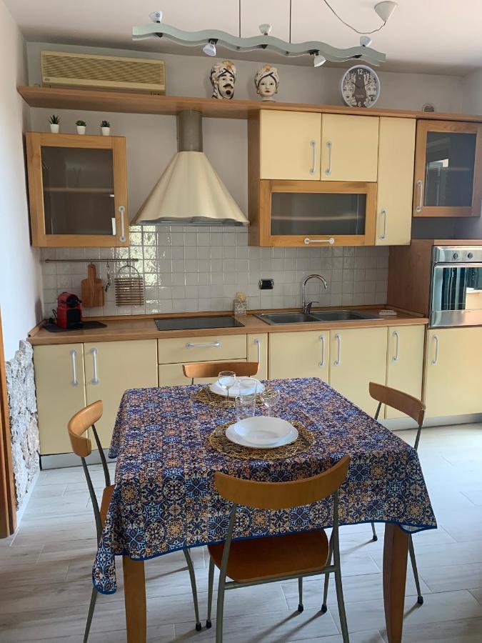 Cocciu D'Amuri Apartment تاورمينا المظهر الخارجي الصورة